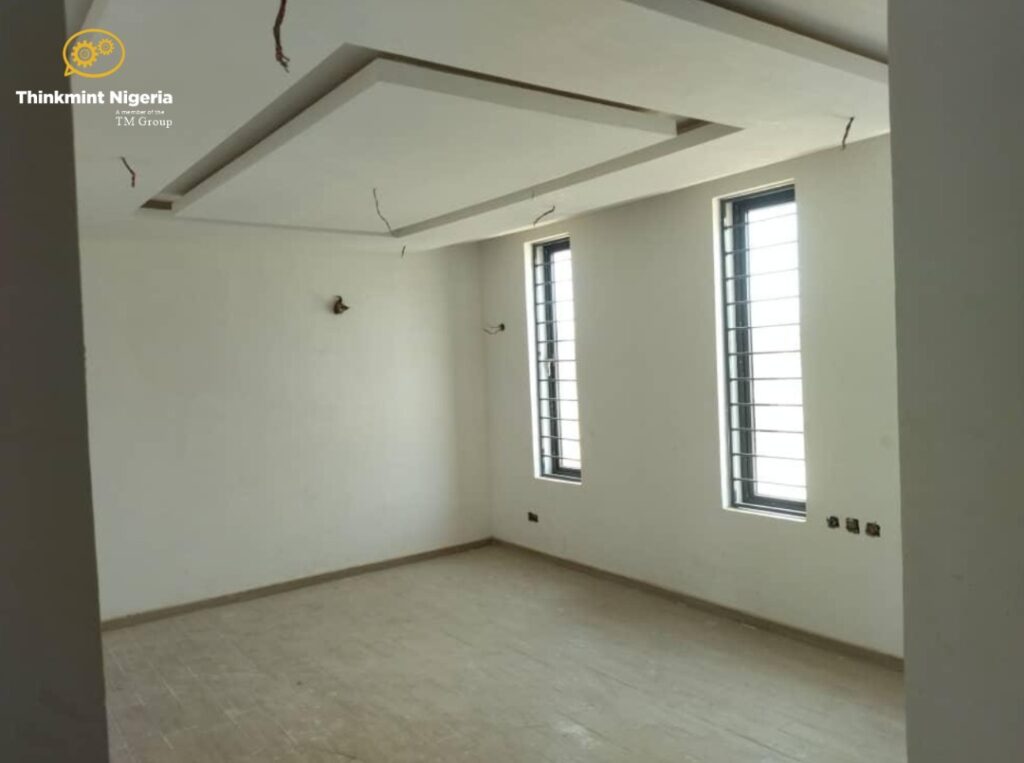 3 bedroom terrace  duplex