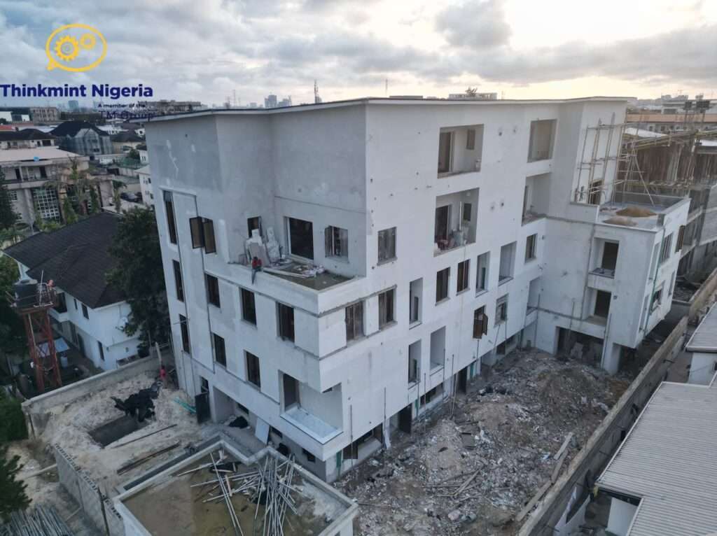 Yellowstone: Lekki Phase 1 4 Bedroom Triplex with BQ in Lekki Phase 1 for Sale