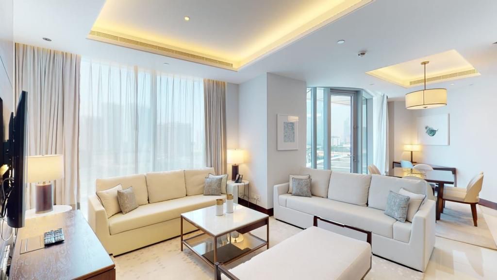 Downtown dubai,3-bedroom Apartment